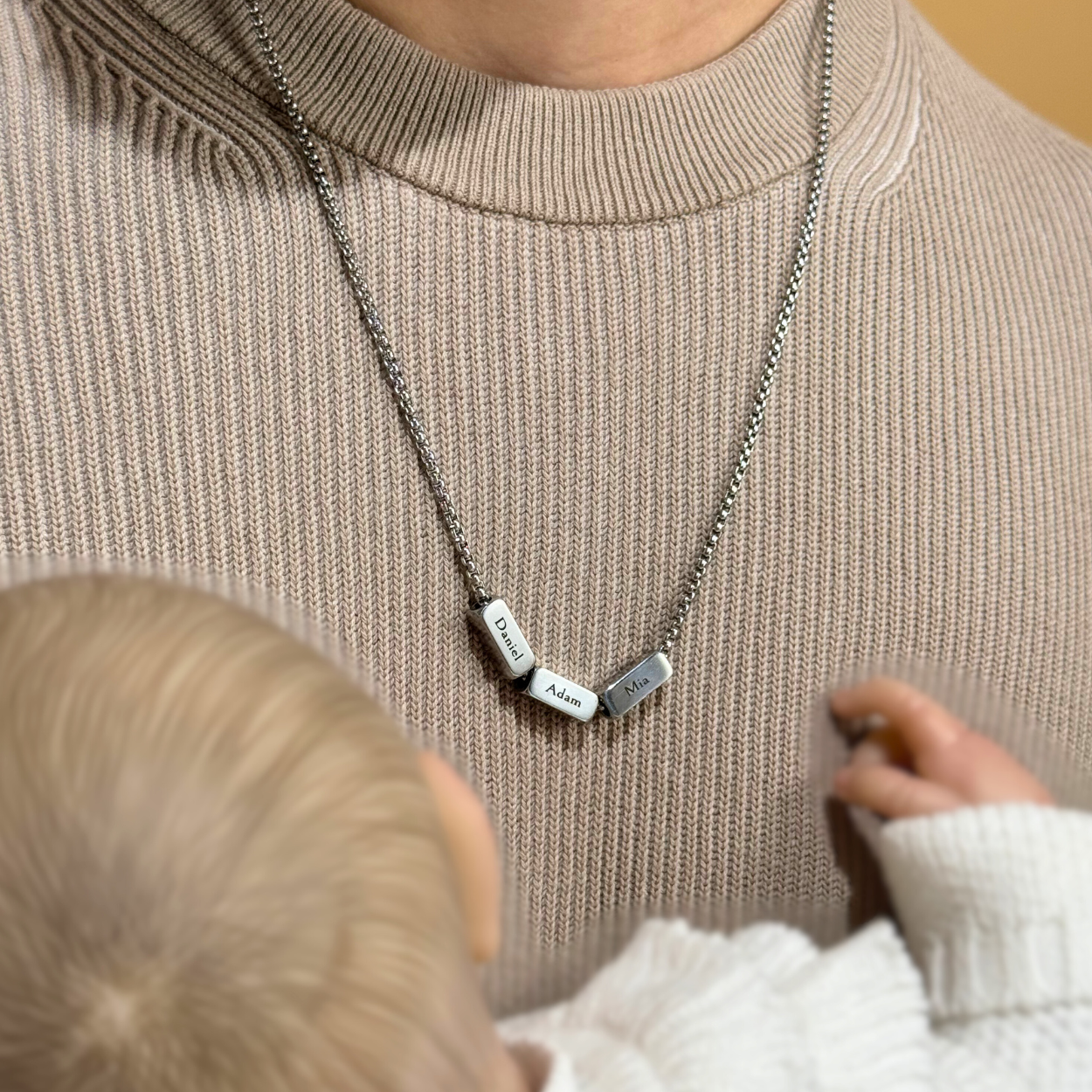 שרשרת מלבנים עם חריטה אישית