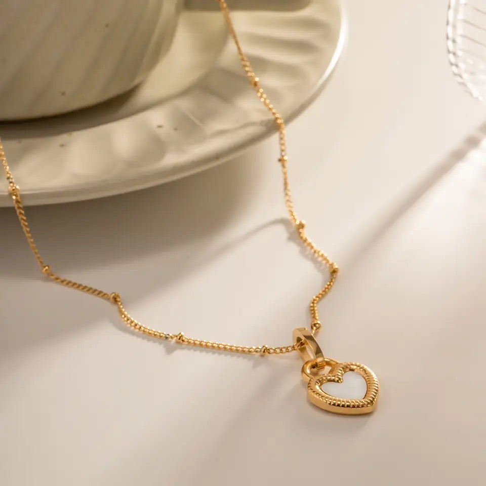 שרשרת לב Fiji