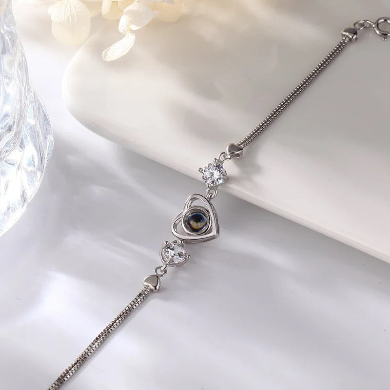 צמיד לב יהלום לאשה עם תמונה מוצפנת