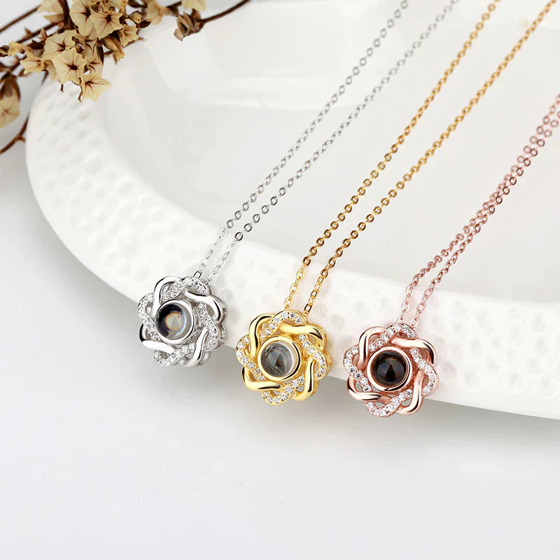 ⁨שרשרת עדן עם תמונה מוצפנת⁩